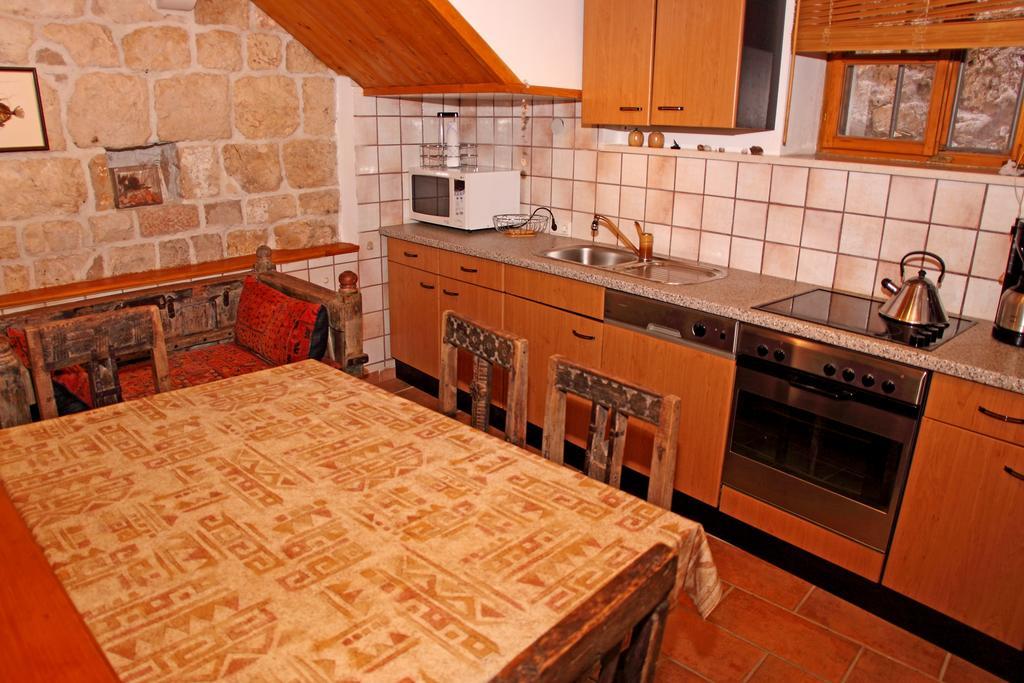Apartments Mima Hvar Hvar Town Room photo